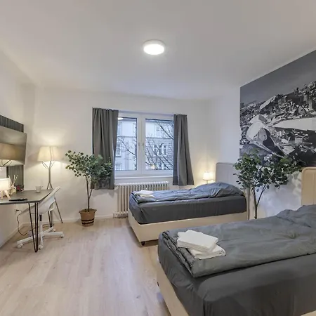 Apartman Zentral Fuer 6 Naehe Messe & Hbf Mit Balkon Und Wlan Essen