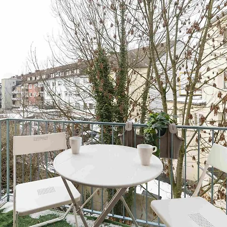 Zentral Fuer 6 Naehe Messe & Hbf Mit Balkon Und Wlan * Essen