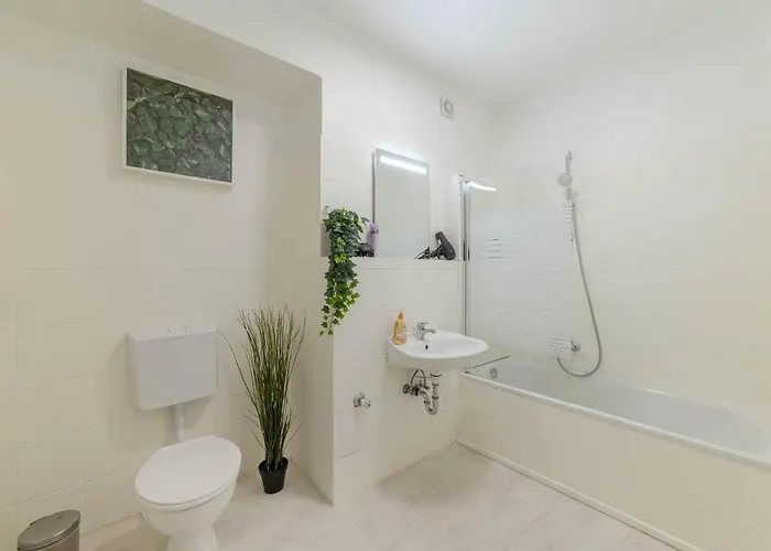 Zentral Fuer 6 Naehe Messe & Hbf Mit Balkon Und Wlan * Essen