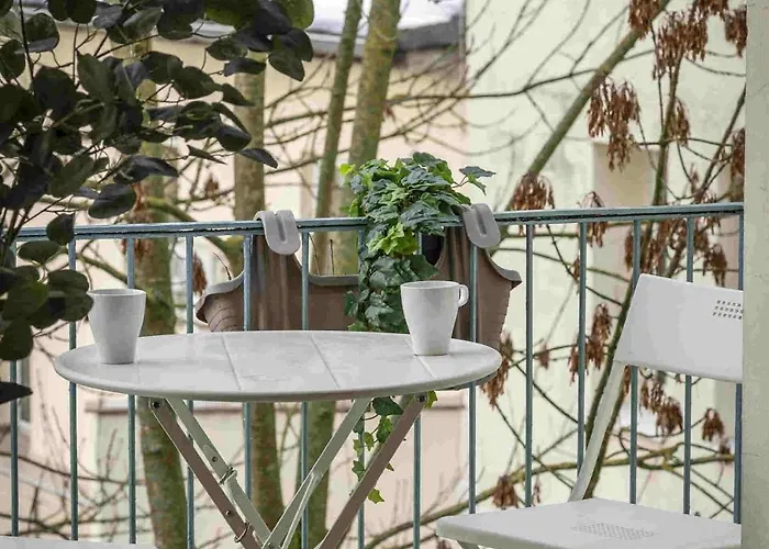 Zentral Fuer 6 Naehe Messe & Hbf Mit Balkon Und Wlan *